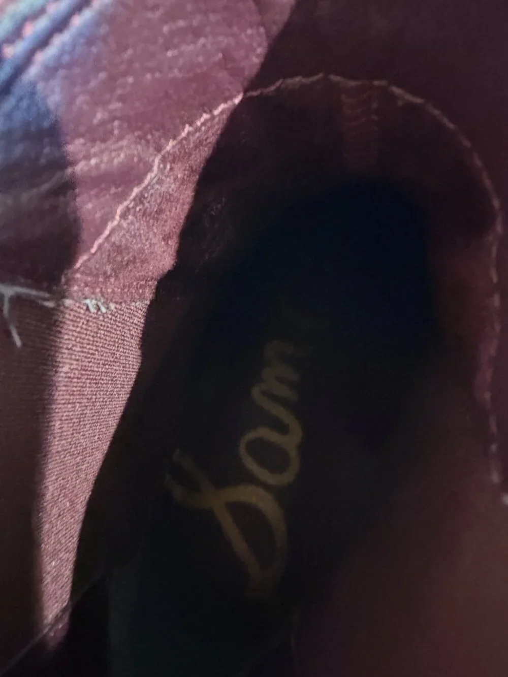 Sam Edelman Studded Dover Embellished Chelsea Bootie Burgundy Leather Size 8.5 M